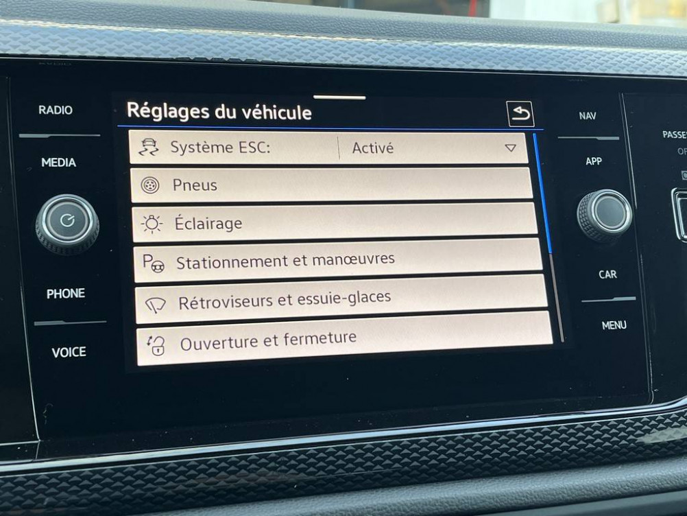 Acheter Volkswagen Polo Polo 1.0 TSI 95 S&S DSG7 VW Edition 5p occasion dans les concessions du Groupe Faurie