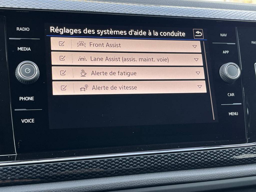 Acheter Volkswagen Polo Polo 1.0 TSI 95 S&S DSG7 VW Edition 5p occasion dans les concessions du Groupe Faurie