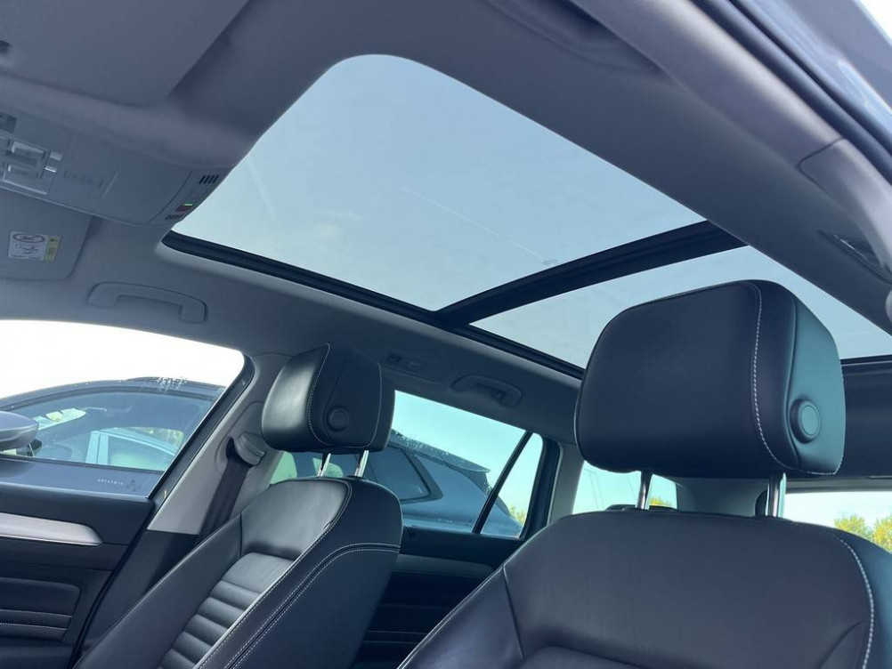 Acheter Volkswagen Passat Passat SW 2.0 TDI EVO SCR 200 DSG7 4Motion Lounge 5p occasion dans les concessions du Groupe Faurie