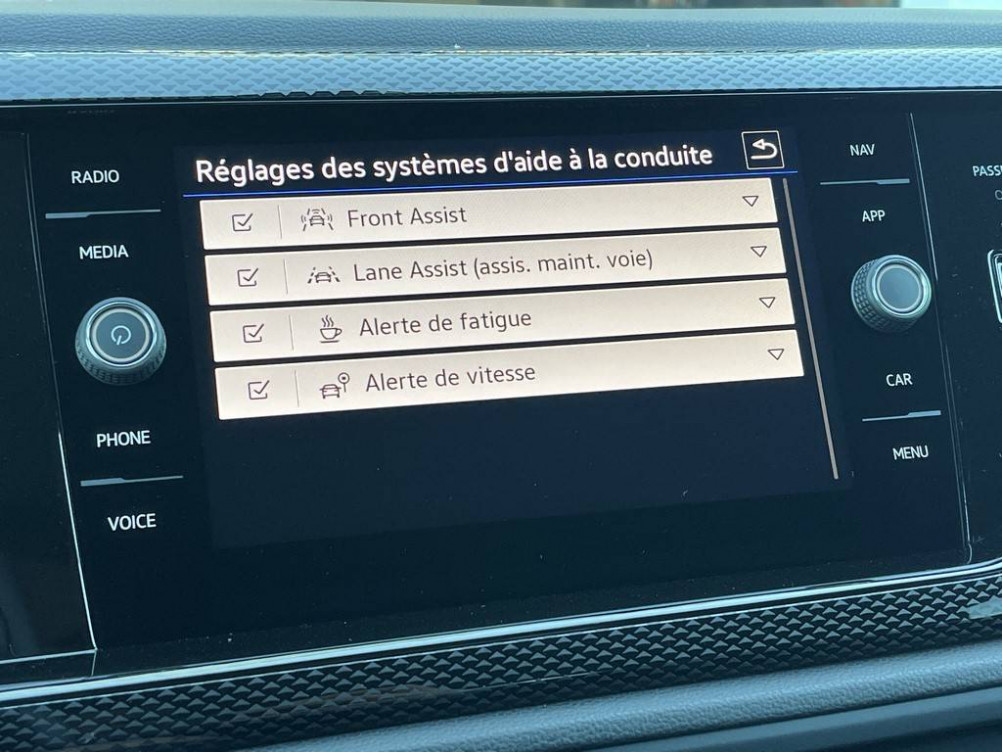 Acheter Volkswagen Polo Polo 1.0 TSI 95 S&S DSG7 VW Edition 5p occasion dans les concessions du Groupe Faurie