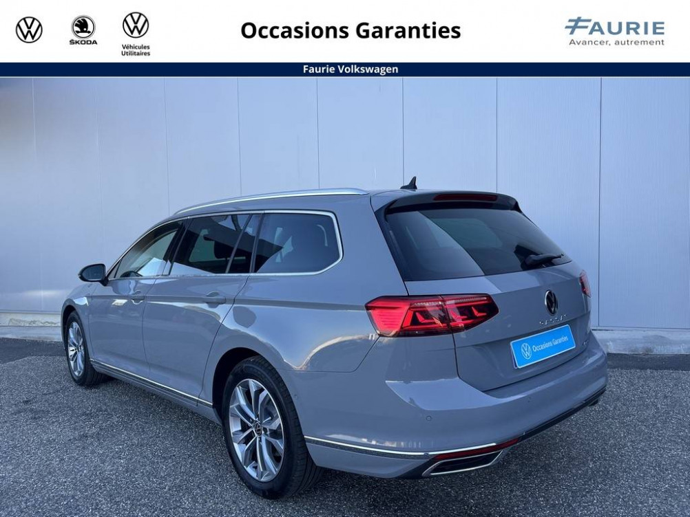 Acheter Volkswagen Passat Passat SW 2.0 TDI EVO SCR 200 DSG7 4Motion Lounge 5p occasion dans les concessions du Groupe Faurie
