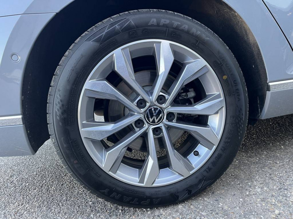 Acheter Volkswagen Passat Passat SW 2.0 TDI EVO SCR 200 DSG7 4Motion Lounge 5p occasion dans les concessions du Groupe Faurie
