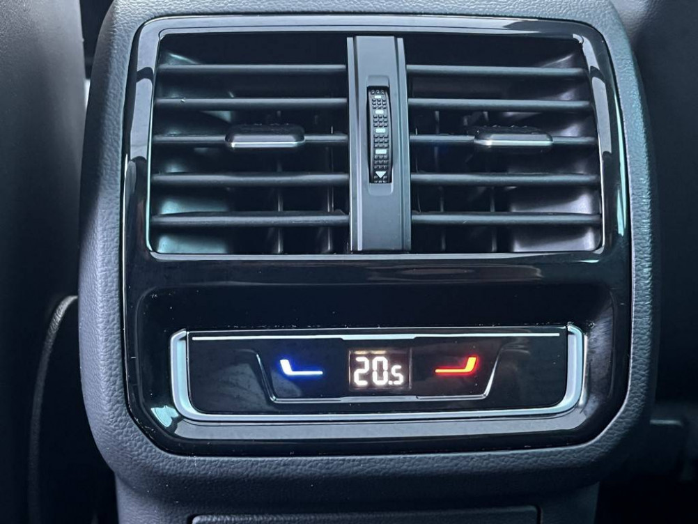 Acheter Volkswagen Passat Passat SW 2.0 TDI EVO SCR 200 DSG7 4Motion Lounge 5p occasion dans les concessions du Groupe Faurie