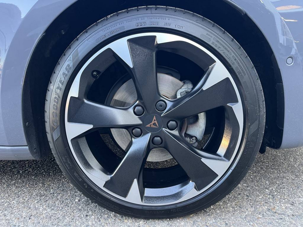 Acheter Cupra Leon Leon 1.5 eTSI 150 ch DSG7 V 5p occasion dans les concessions du Groupe Faurie