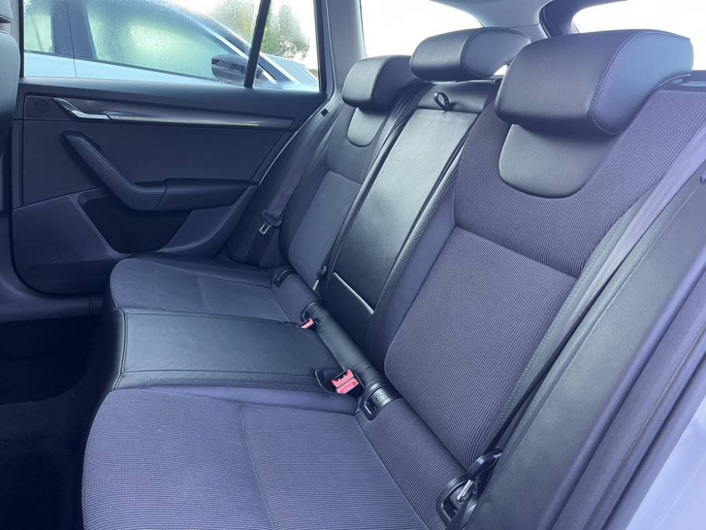 Acheter Skoda Octavia Octavia Combi 1.6 TDI 116 ch SCR FAP Style 5p occasion dans les concessions du Groupe Faurie