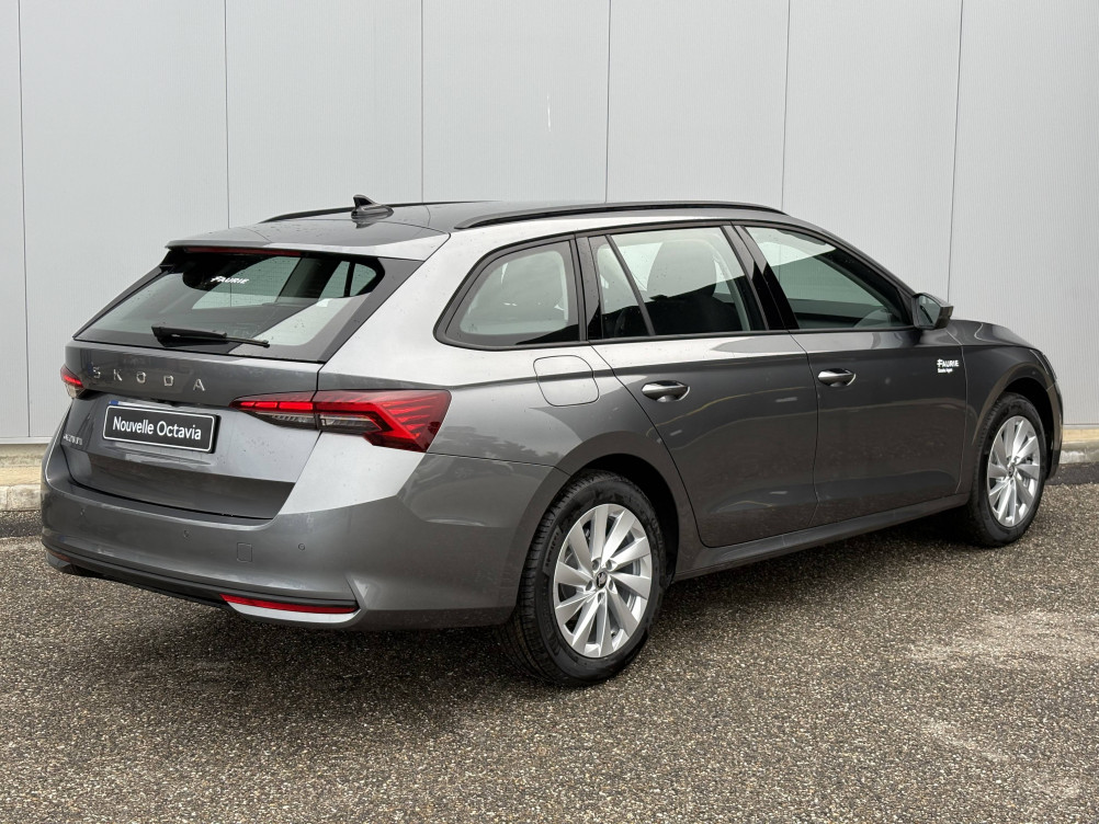 Acheter Skoda Octavia Octavia Combi 2.0 TDI 150 ch SCR DSG7 Selection 5p neuf dans les concessions du Groupe Faurie
