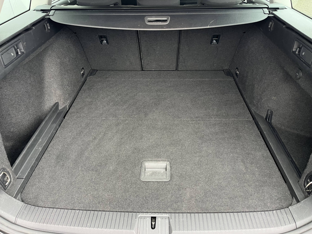 Acheter Volkswagen Passat Passat SW 2.0 TDI EVO 150 DSG7 Business 5p occasion dans les concessions du Groupe Faurie