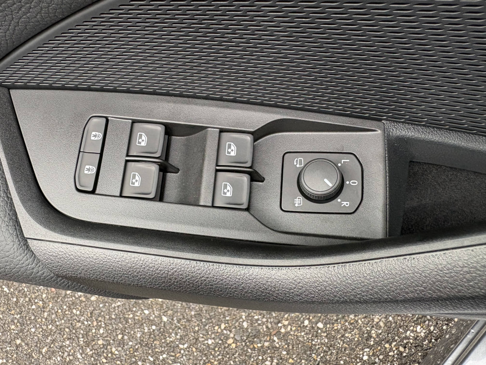 Acheter Skoda Octavia Octavia Combi 2.0 TDI 150 ch SCR DSG7 Selection 5p neuf dans les concessions du Groupe Faurie