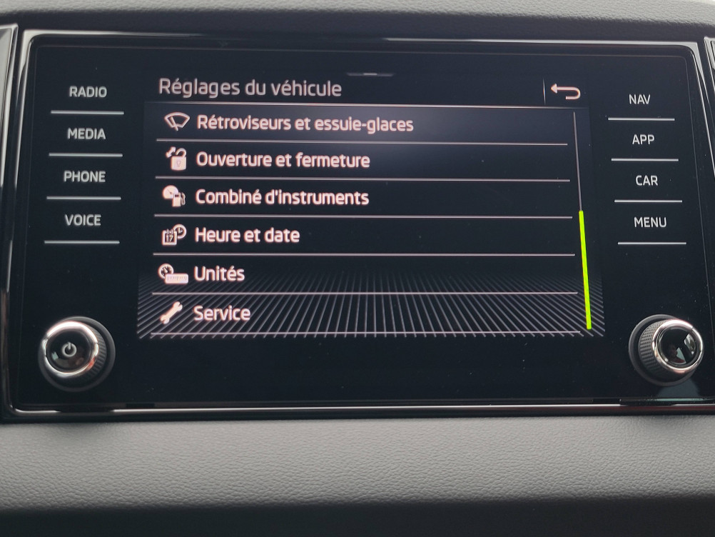 Acheter Skoda Karoq Karoq 1.5 TSI Evo 2 150 ch ACT DSG7 Sportline 5p neuf dans les concessions du Groupe Faurie