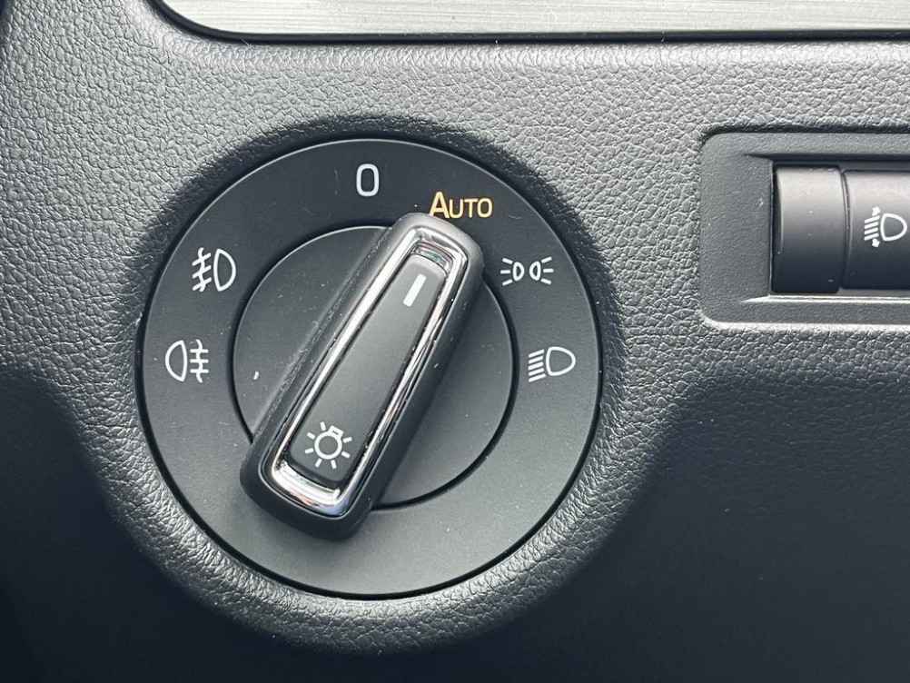 Acheter Skoda Rapid Spaceback Rapid Spaceback 1.0 TSI 110 ch BVM6 Clever 5p occasion dans les concessions du Groupe Faurie