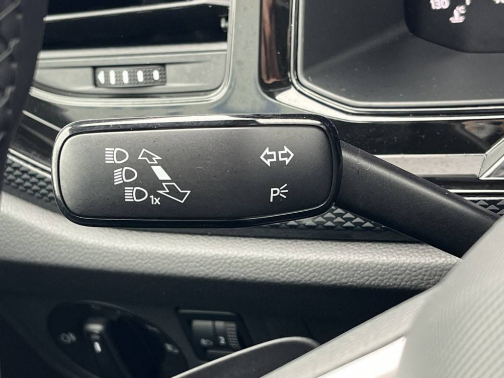 Acheter Volkswagen Polo Polo 1.0 TSI 95 S&S DSG7 VW Edition 5p occasion dans les concessions du Groupe Faurie