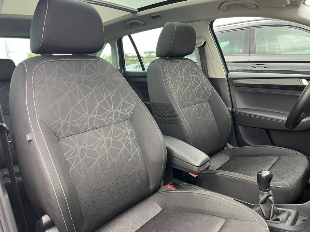 Acheter Skoda Rapid Spaceback Rapid Spaceback 1.0 TSI 110 ch BVM6 Clever 5p occasion dans les concessions du Groupe Faurie