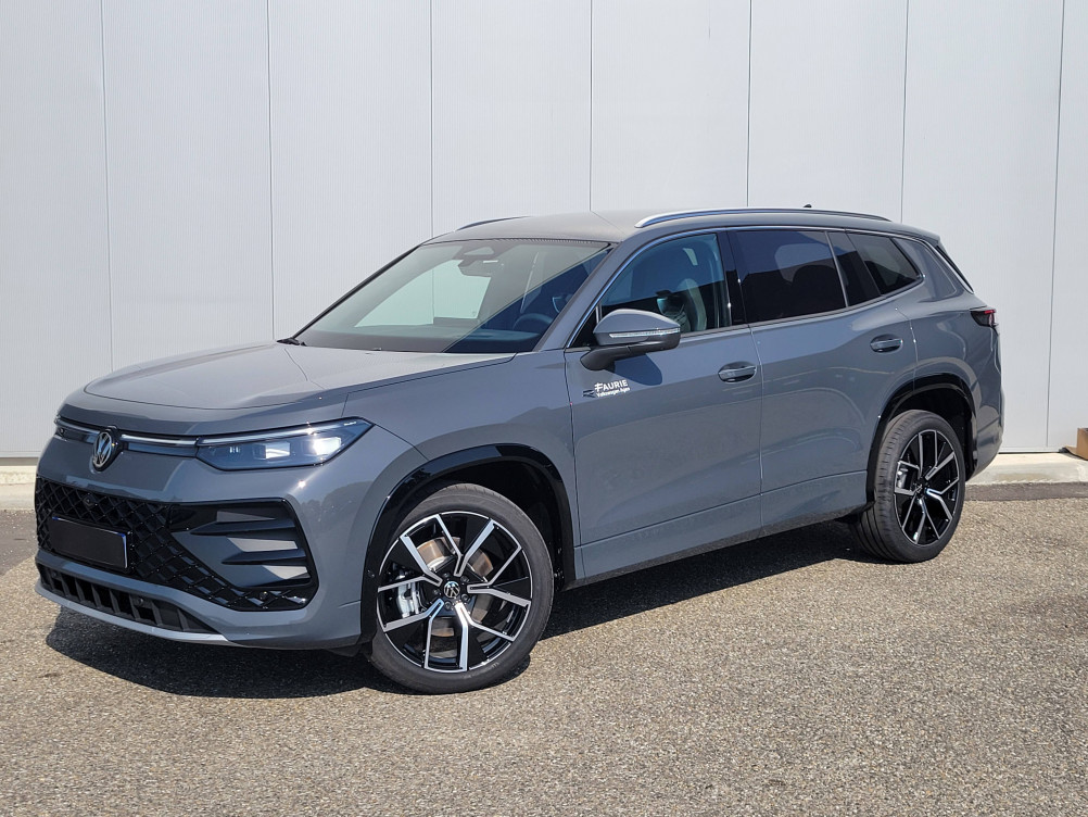 Acheter Volkswagen Tayron Tayron 1.5 eTSI 150ch DSG7 7pl R-Line Edition 5p neuf dans les concessions du Groupe Faurie