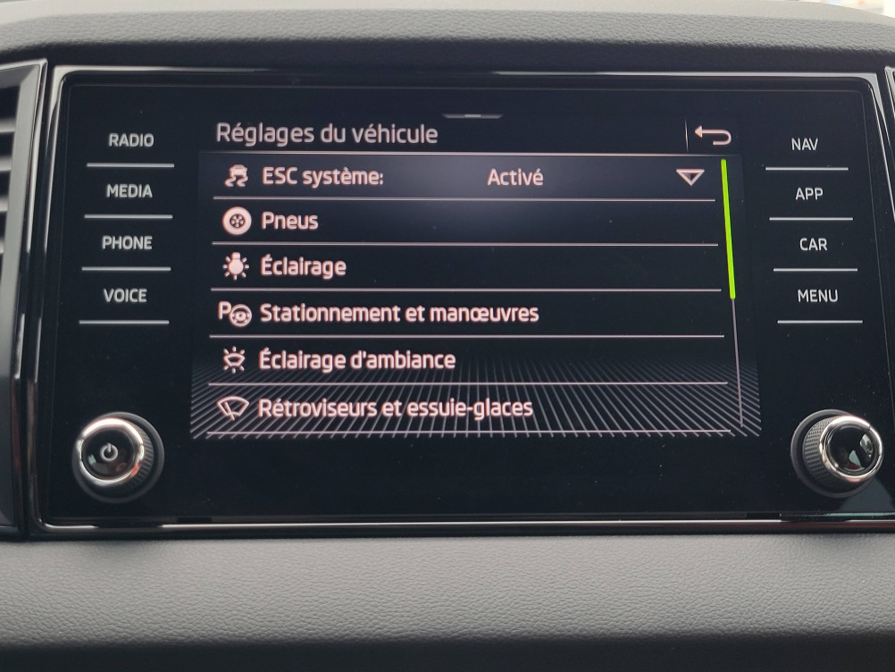 Acheter Skoda Karoq Karoq 1.5 TSI Evo 2 150 ch ACT DSG7 Sportline 5p neuf dans les concessions du Groupe Faurie