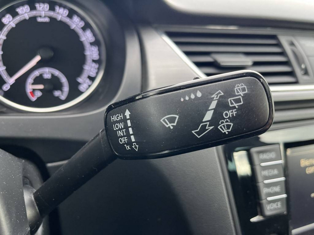 Acheter Skoda Rapid Spaceback Rapid Spaceback 1.0 TSI 110 ch BVM6 Clever 5p occasion dans les concessions du Groupe Faurie