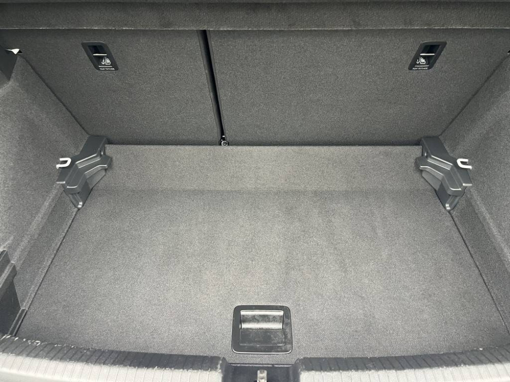 Acheter Volkswagen Polo Polo 1.0 TSI 95 S&S DSG7 VW Edition 5p occasion dans les concessions du Groupe Faurie