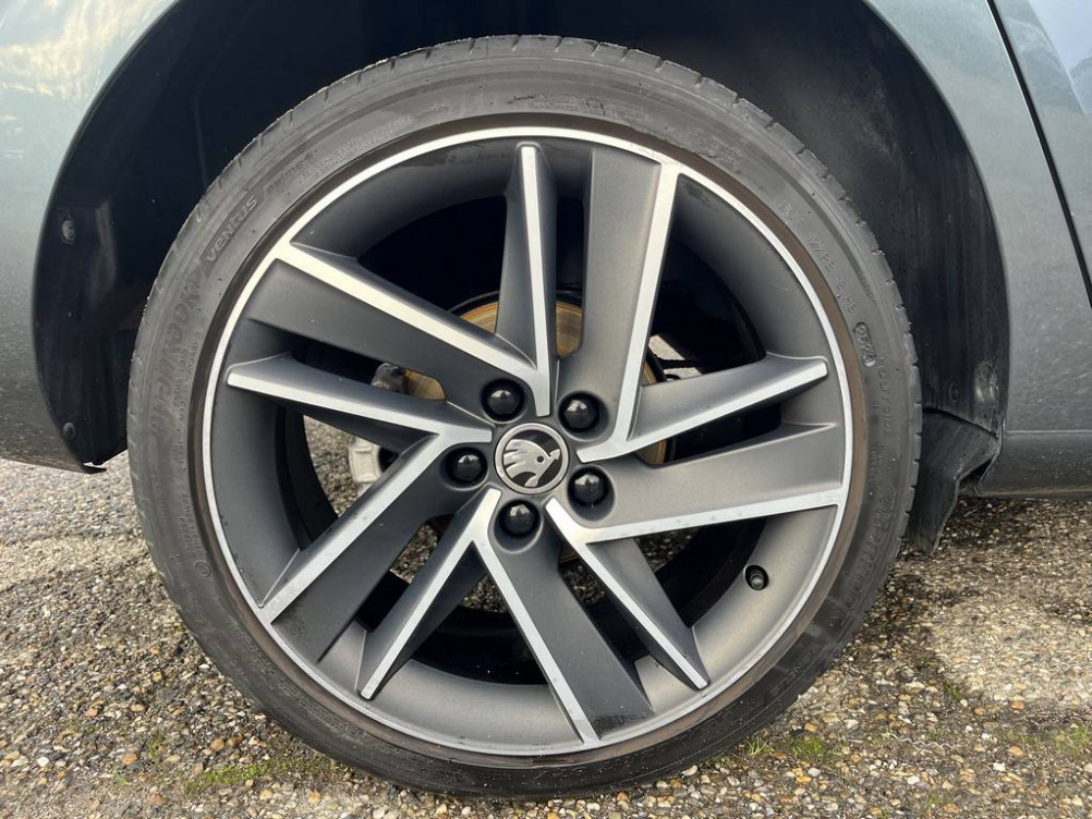 Acheter Skoda Rapid Spaceback Rapid Spaceback 1.0 TSI 110 ch BVM6 Clever 5p occasion dans les concessions du Groupe Faurie