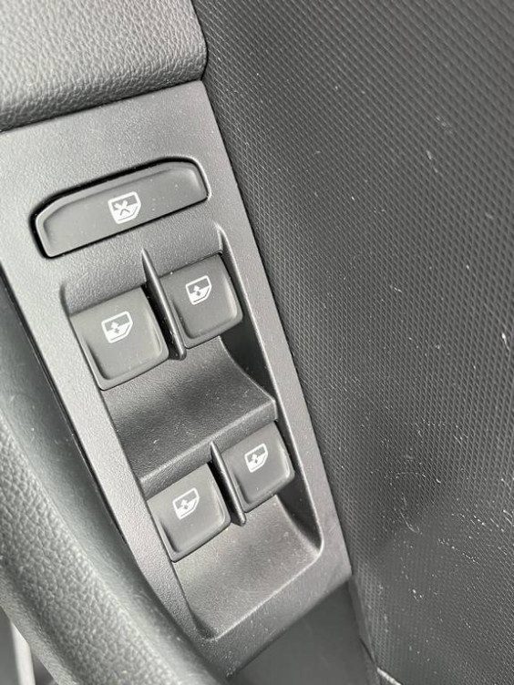 Acheter Skoda Rapid Spaceback Rapid Spaceback 1.0 TSI 110 ch BVM6 Clever 5p occasion dans les concessions du Groupe Faurie