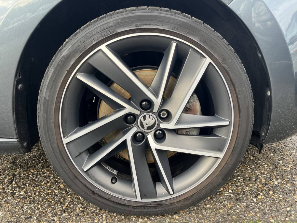 Acheter Skoda Rapid Spaceback Rapid Spaceback 1.0 TSI 110 ch BVM6 Clever 5p occasion dans les concessions du Groupe Faurie