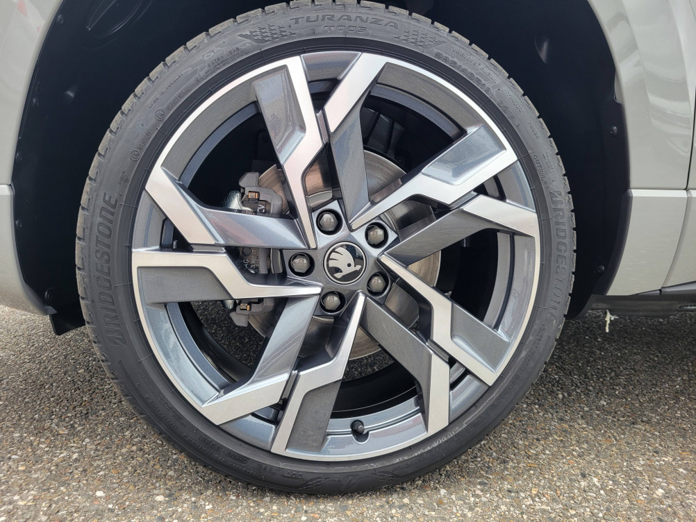 Acheter Skoda Karoq Karoq 1.5 TSI Evo 2 150 ch ACT DSG7 Sportline 5p neuf dans les concessions du Groupe Faurie