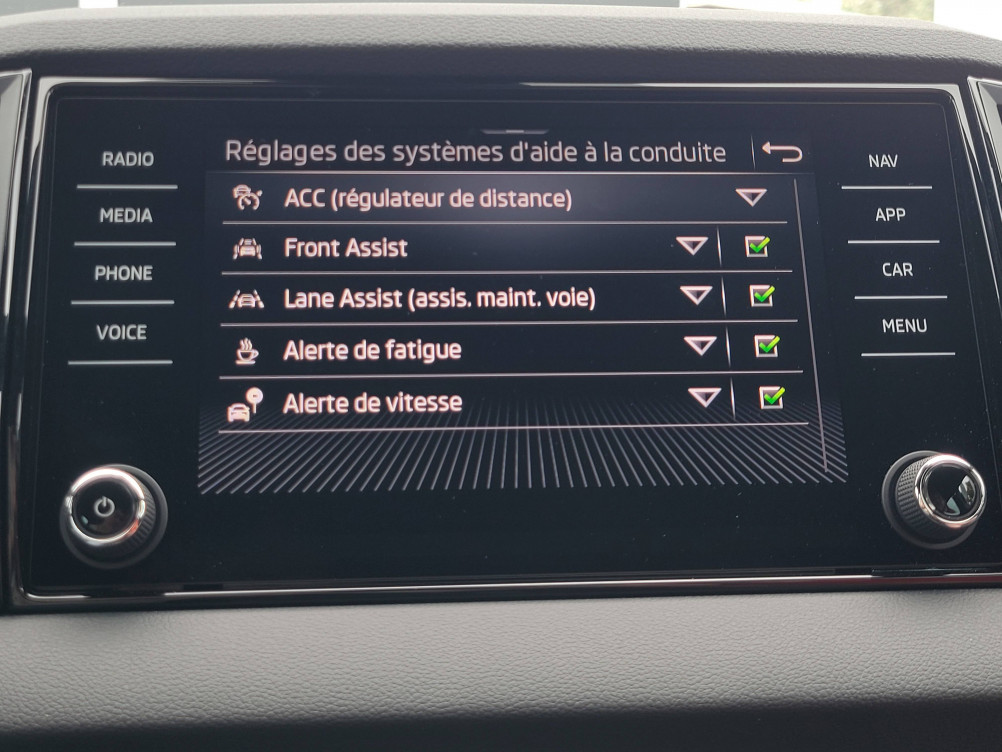 Acheter Skoda Karoq Karoq 1.5 TSI Evo 2 150 ch ACT DSG7 Sportline 5p neuf dans les concessions du Groupe Faurie