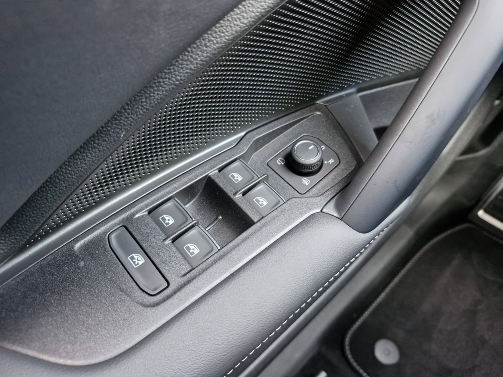 Acheter Volkswagen Tiguan Tiguan 2.0 TDI 150ch DSG7 R-Line Edition 5p neuf dans les concessions du Groupe Faurie