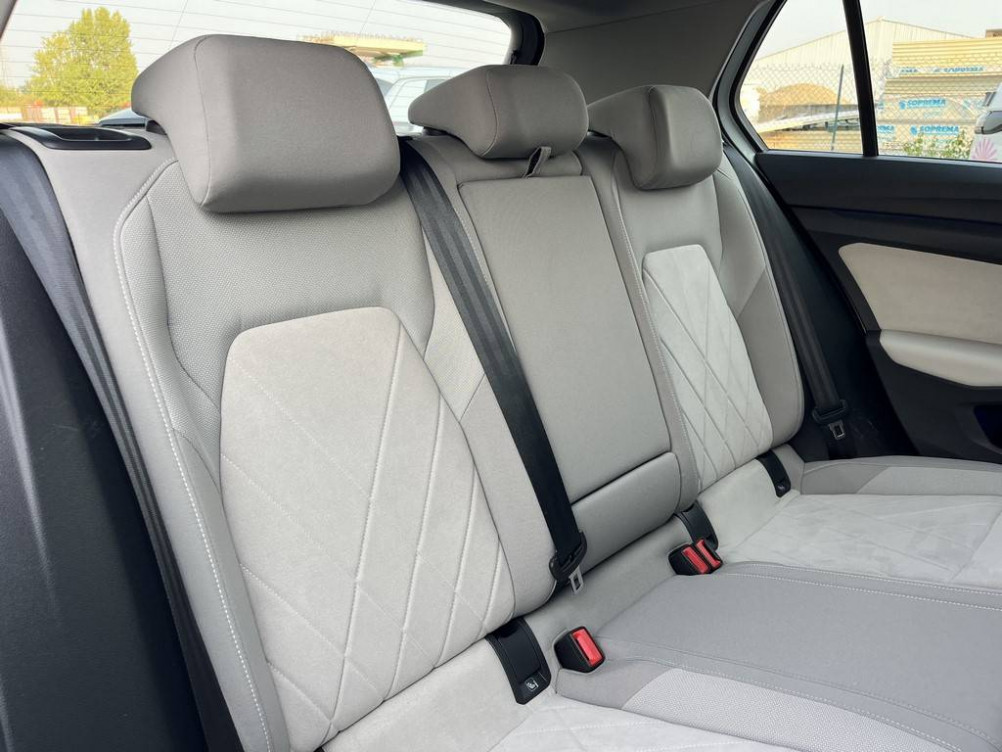 Acheter Volkswagen Golf Golf 1.5 eTSI OPF 130 DSG7 Style 5p occasion dans les concessions du Groupe Faurie