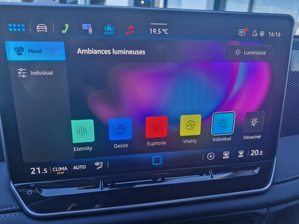 Acheter Volkswagen Tiguan Tiguan 1.5 eHybrid 204ch DSG6 VW Edition 5p neuf dans les concessions du Groupe Faurie