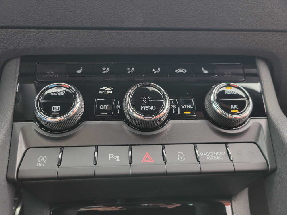 Acheter Skoda Karoq Karoq 1.5 TSI Evo 2 150 ch ACT DSG7 Sportline 5p neuf dans les concessions du Groupe Faurie