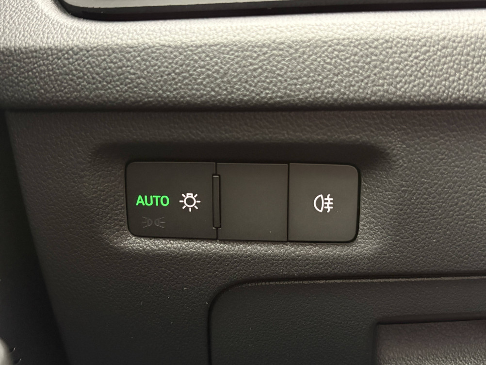 Acheter Skoda Octavia Octavia Combi 2.0 TDI 150 ch SCR DSG7 Selection 5p neuf dans les concessions du Groupe Faurie