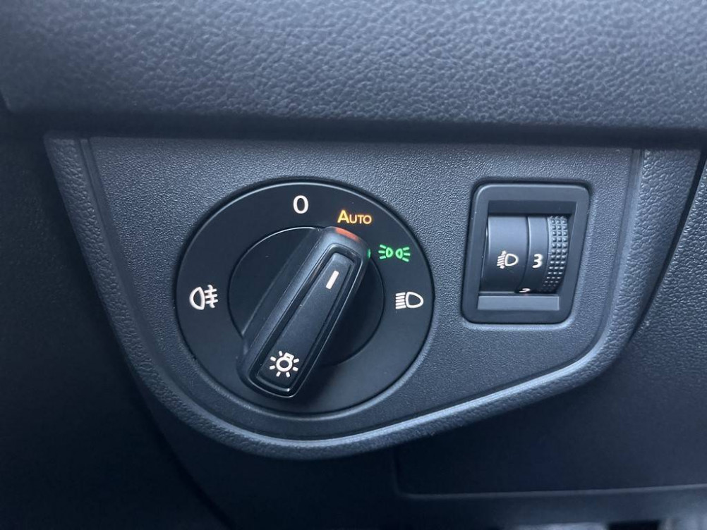 Acheter Volkswagen Polo Polo 1.0 TSI 95 S&S DSG7 VW Edition 5p occasion dans les concessions du Groupe Faurie