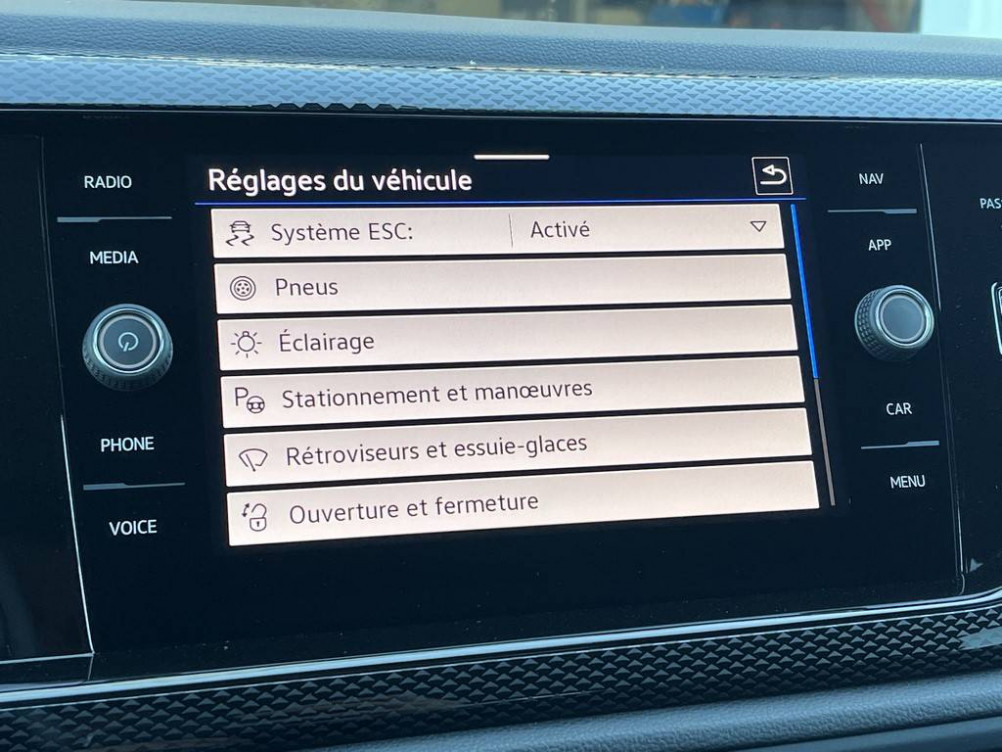 Acheter Volkswagen Polo Polo 1.0 TSI 95 S&S DSG7 VW Edition 5p occasion dans les concessions du Groupe Faurie