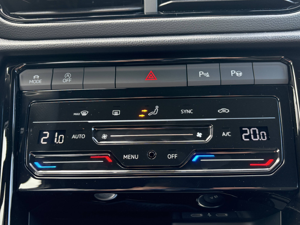 Acheter Volkswagen T-Roc T-Roc 2.0 TDI 150 Start/Stop DSG7 R-Line Edition 5p neuf dans les concessions du Groupe Faurie