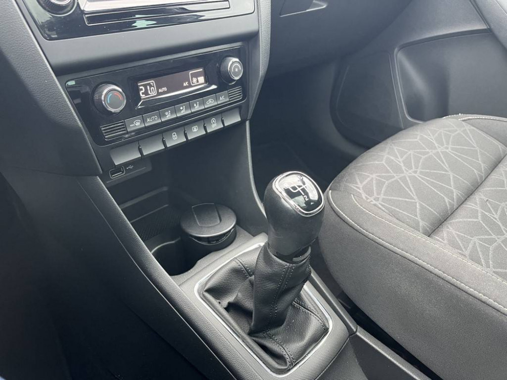 Acheter Skoda Rapid Spaceback Rapid Spaceback 1.0 TSI 110 ch BVM6 Clever 5p occasion dans les concessions du Groupe Faurie
