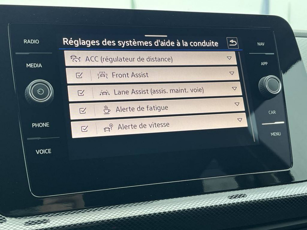 Acheter Volkswagen T-Cross T-Cross 1.0 TSI 116 Start/Stop DSG7 VW Edition 5p occasion dans les concessions du Groupe Faurie