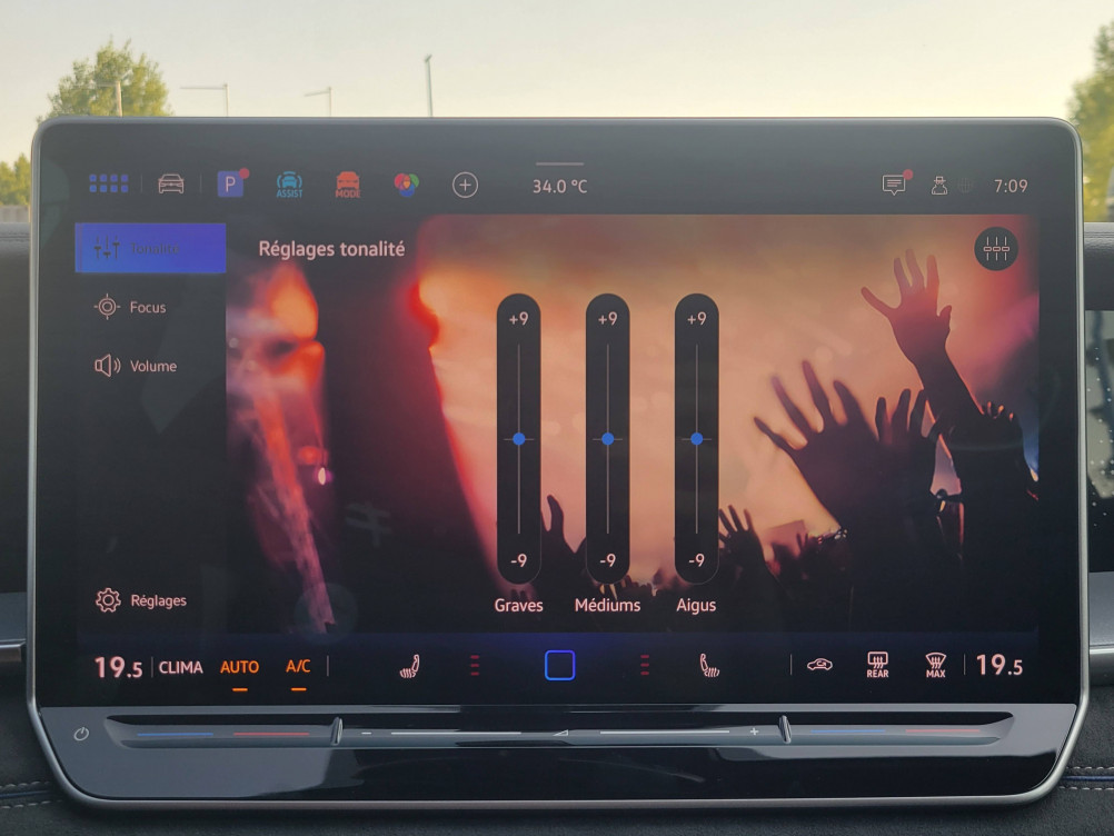 Acheter Volkswagen Tayron Tayron 1.5 eTSI 150ch DSG7 7pl R-Line Edition 5p neuf dans les concessions du Groupe Faurie