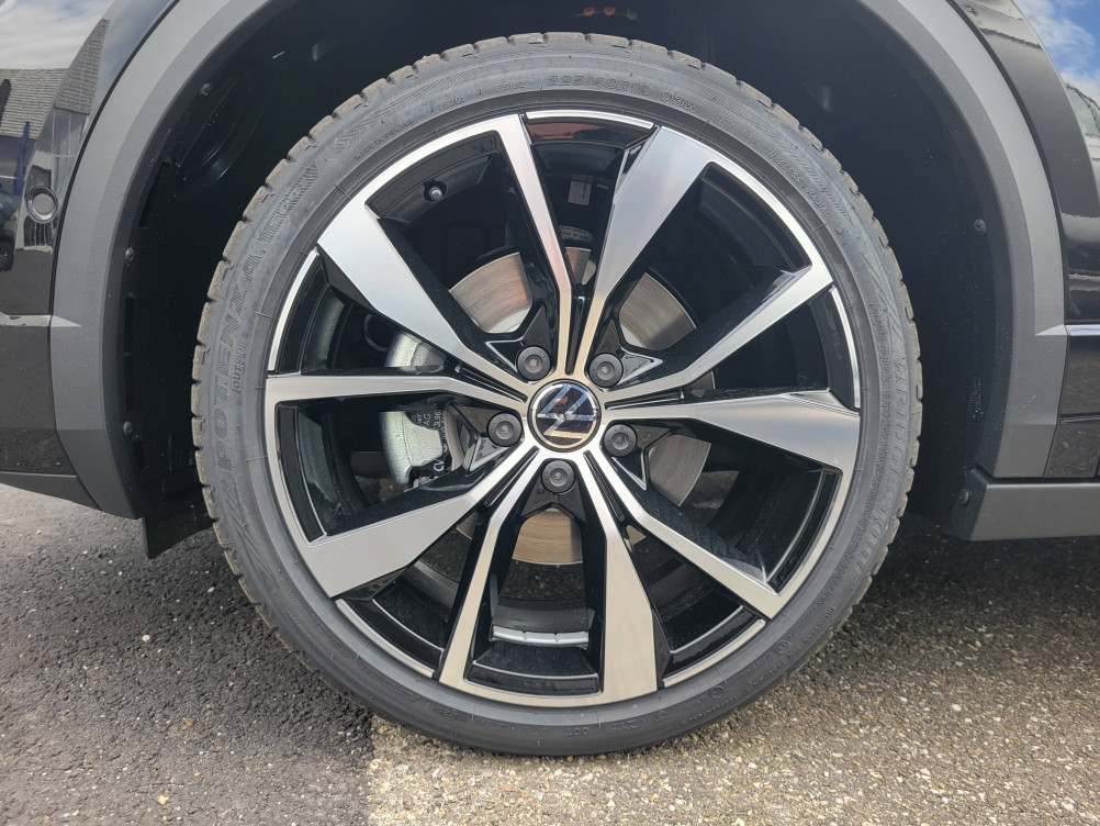 Acheter Volkswagen T-Roc T-Roc Cabriolet 1.5 TSI EVO2 150 Start/Stop DSG7 R-Line 2p neuf dans les concessions du Groupe Faurie