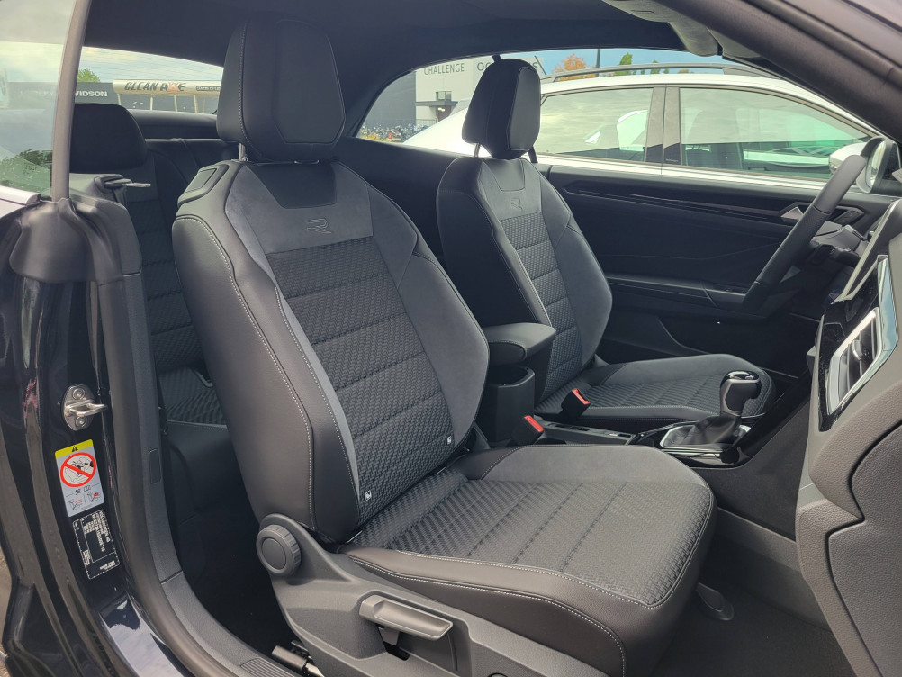 Acheter Volkswagen T-Roc T-Roc Cabriolet 1.5 TSI EVO2 150 Start/Stop DSG7 R-Line 2p neuf dans les concessions du Groupe Faurie