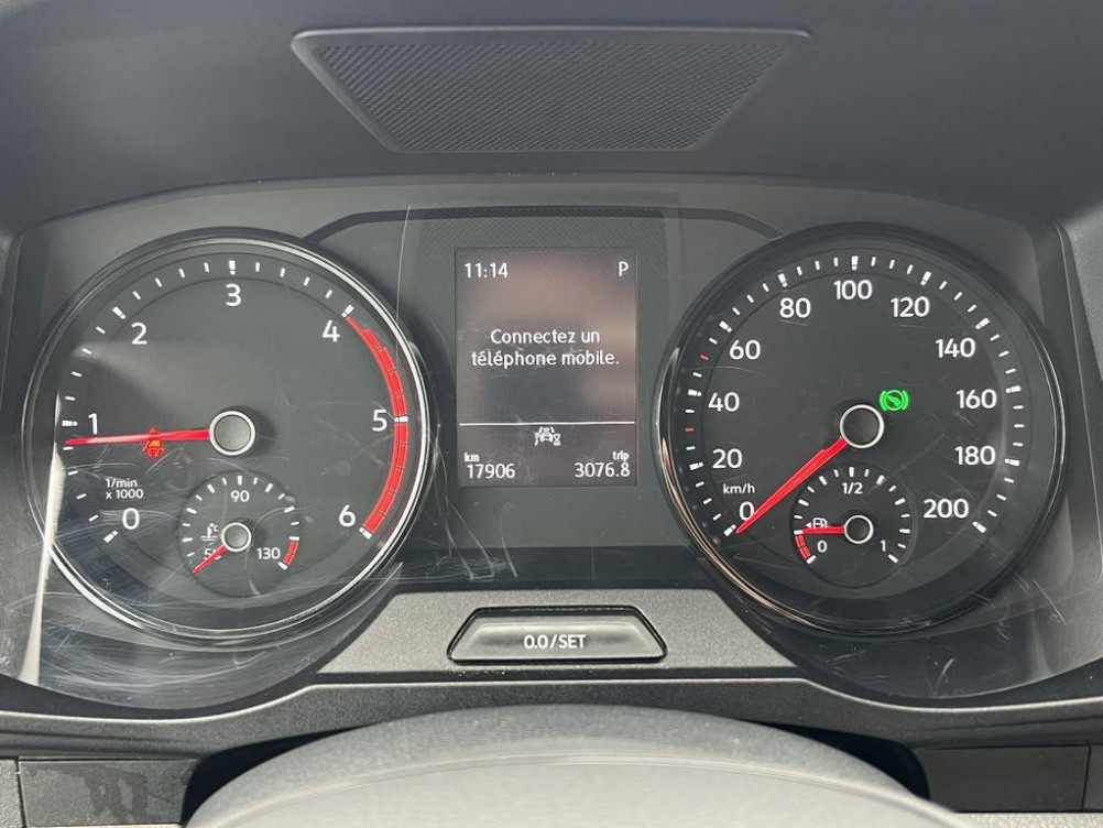 Acheter Volkswagen Crafter CRAFTER VAN 35 L3H3 2.0 TDI 140 CH BVA BUSINESS 4p occasion dans les concessions du Groupe Faurie