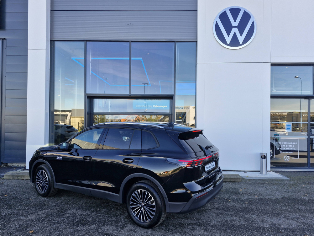 Acheter Volkswagen Tiguan Tiguan 1.5 eHybrid 204ch DSG6 VW Edition 5p neuf dans les concessions du Groupe Faurie