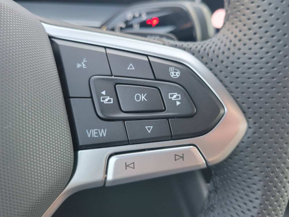 Acheter Volkswagen Tayron Tayron 1.5 eTSI 150ch DSG7 7pl R-Line Edition 5p neuf dans les concessions du Groupe Faurie