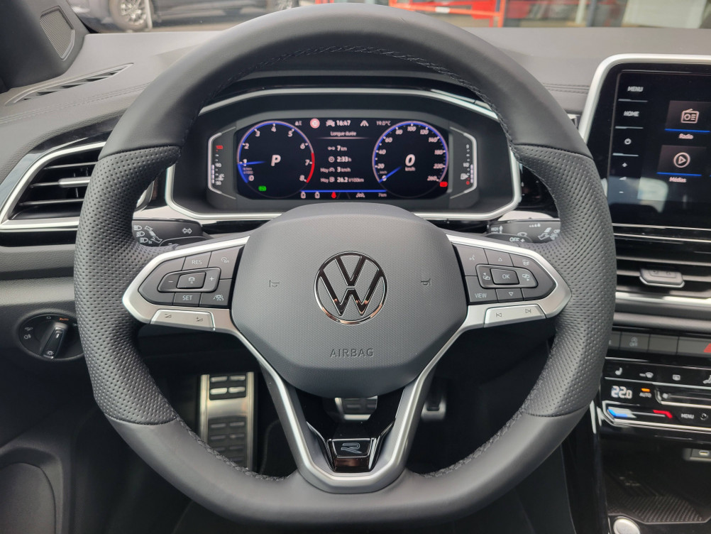 Acheter Volkswagen T-Roc T-Roc Cabriolet 1.5 TSI EVO2 150 Start/Stop DSG7 R-Line 2p neuf dans les concessions du Groupe Faurie