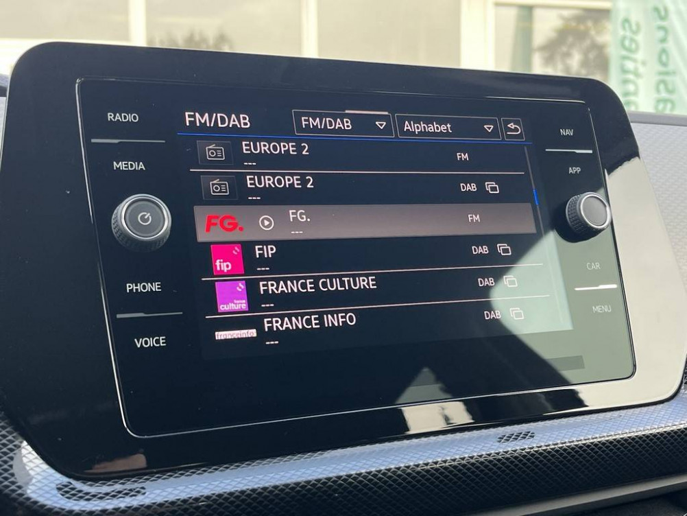 Acheter Volkswagen T-Cross T-Cross 1.0 TSI 116 Start/Stop DSG7 Life Plus 5p occasion dans les concessions du Groupe Faurie