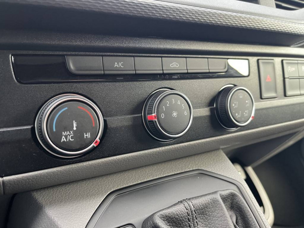 Acheter Volkswagen Transporter Fourgon T6 TRANSPORTER 6.1 VAN L2H1 2.0 TDI 150 DSG7 BUSINESS PLUS 4p occasion dans les concessions du Groupe Faurie