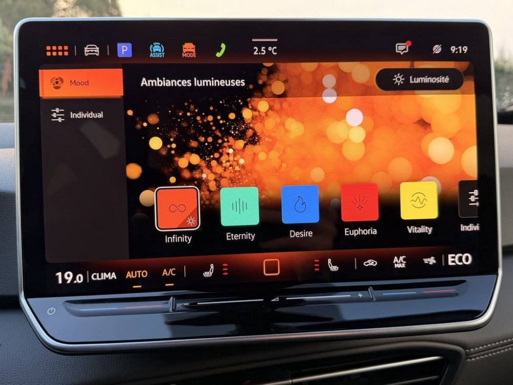 Acheter Volkswagen ID.3 ID.3 204 ch Pro Life Max 5p occasion dans les concessions du Groupe Faurie