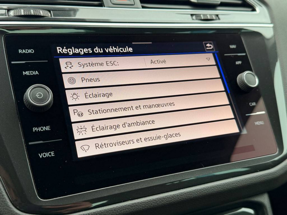 Acheter Volkswagen Tiguan Tiguan 2.0 TDI 150ch BVM6 Life 5p occasion dans les concessions du Groupe Faurie