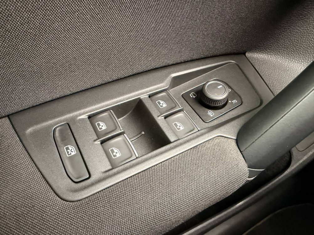Acheter Volkswagen Tiguan Tiguan 2.0 TDI 150ch BVM6 Life 5p occasion dans les concessions du Groupe Faurie