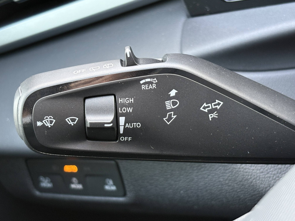 Acheter Volkswagen T-Roc T-Roc 1.5 eTSI EVO2 Hybrid 150 ch DSG7 R-Line 5p neuf dans les concessions du Groupe Faurie