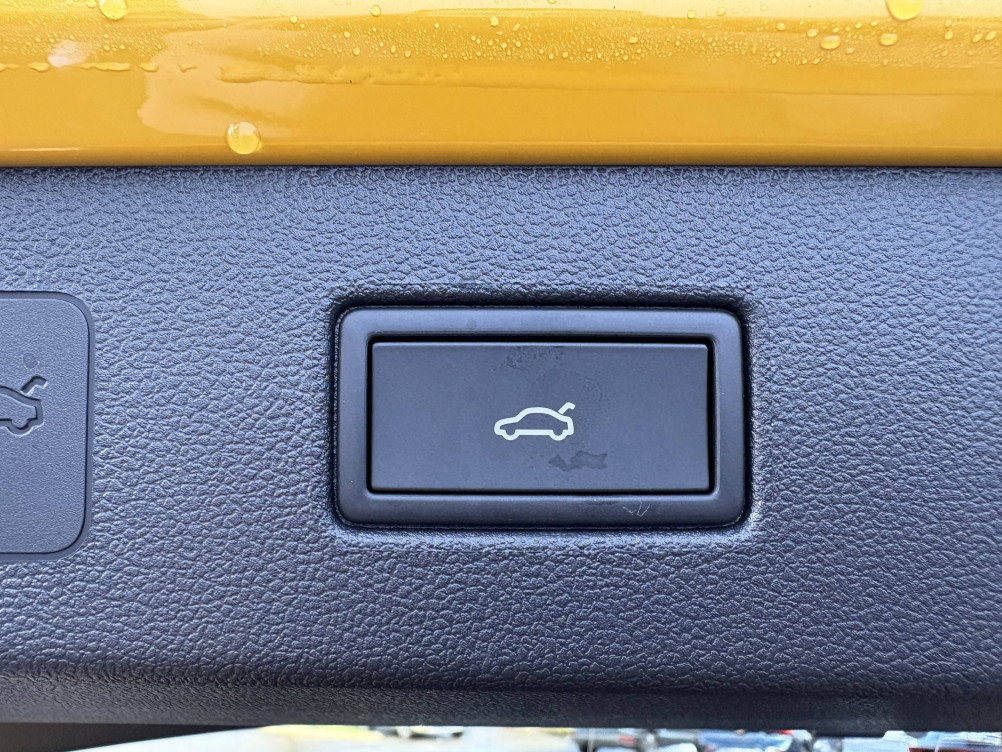 Acheter Volkswagen T-Roc T-Roc 1.5 eTSI EVO2 Hybrid 150 ch DSG7 R-Line 5p neuf dans les concessions du Groupe Faurie