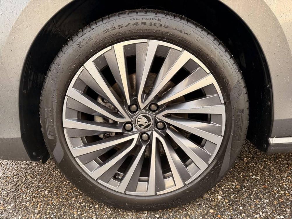 Acheter Skoda Superb Superb Berline 2.0 TDI 150 ch SCR DSG7 Laurin & Klement 5p occasion dans les concessions du Groupe Faurie